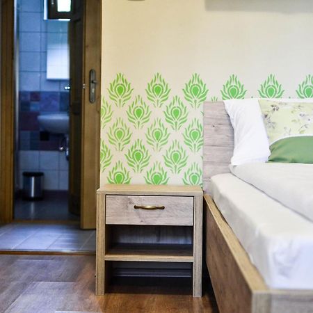 Páva Apartmanház Makó Kültér fotó