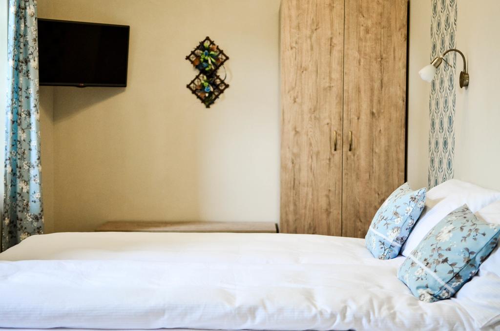 Páva Apartmanház Makó Kültér fotó