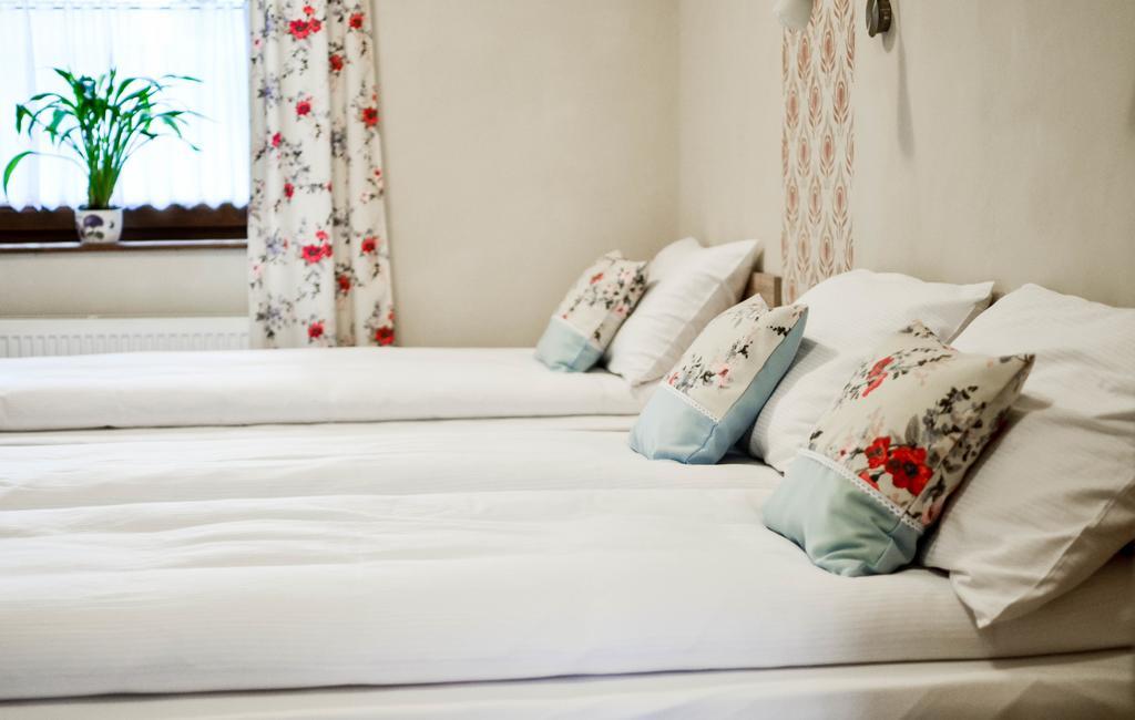 Páva Apartmanház Makó Kültér fotó